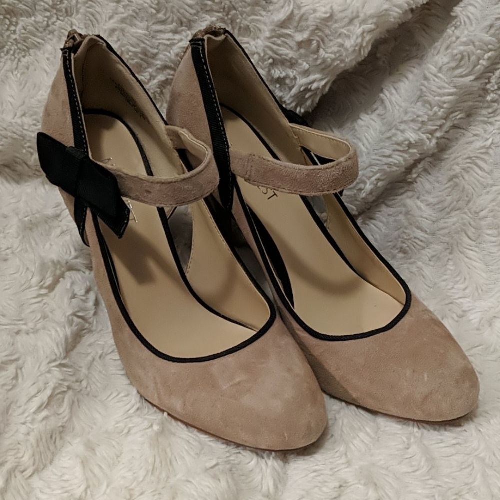 Nine West Mary-Jane Heel